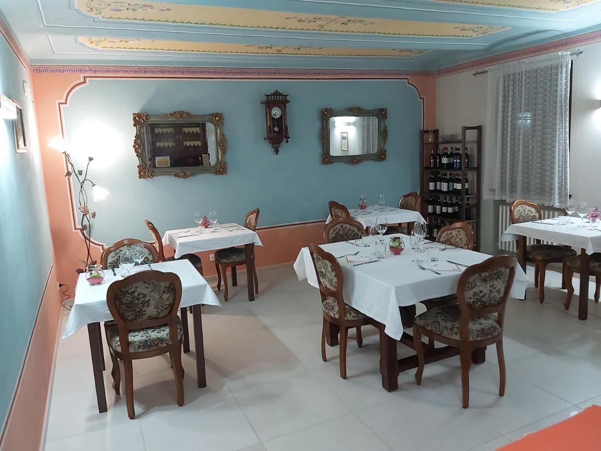 Villa Moon Garden à Mongardino Extérieur photo